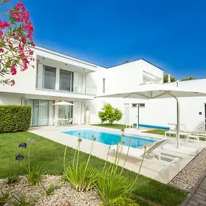 https://residence-25.hotelinzadar.com